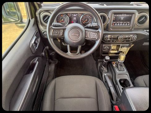 Used 2023 Jeep Wrangler Unlimited Sport AWD/4WD image 14