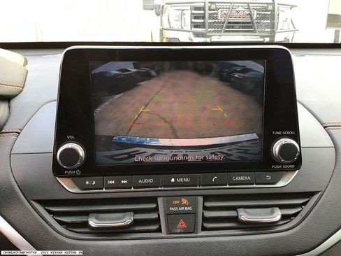 Used 2021 Nissan Altima 2.5 SR image 8
