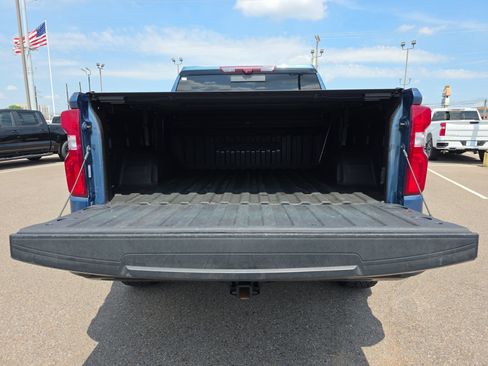 Used 2024 Chevrolet Silverado 1500 ZR2 w/ Technology Package AWD/4WD image 13