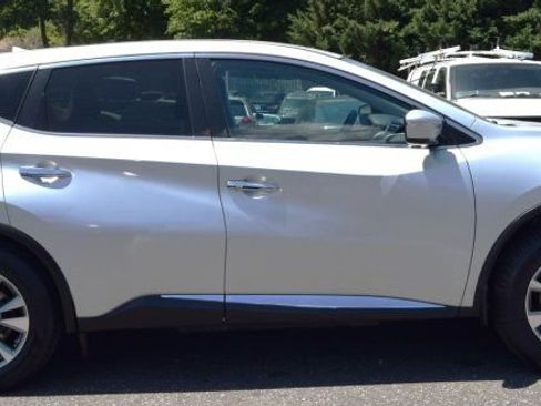 Used 2015 Nissan Murano S w/ Cargo Package AWD/4WD image 7