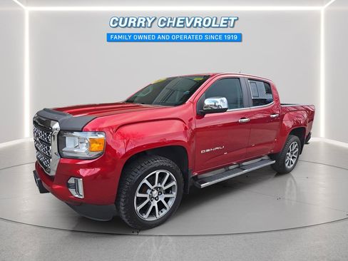 Used 2021 GMC Canyon Denali image 4