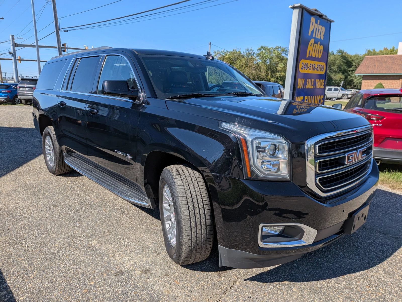 Used 2020 GMC Yukon XL SLT AWD/4WD image 8