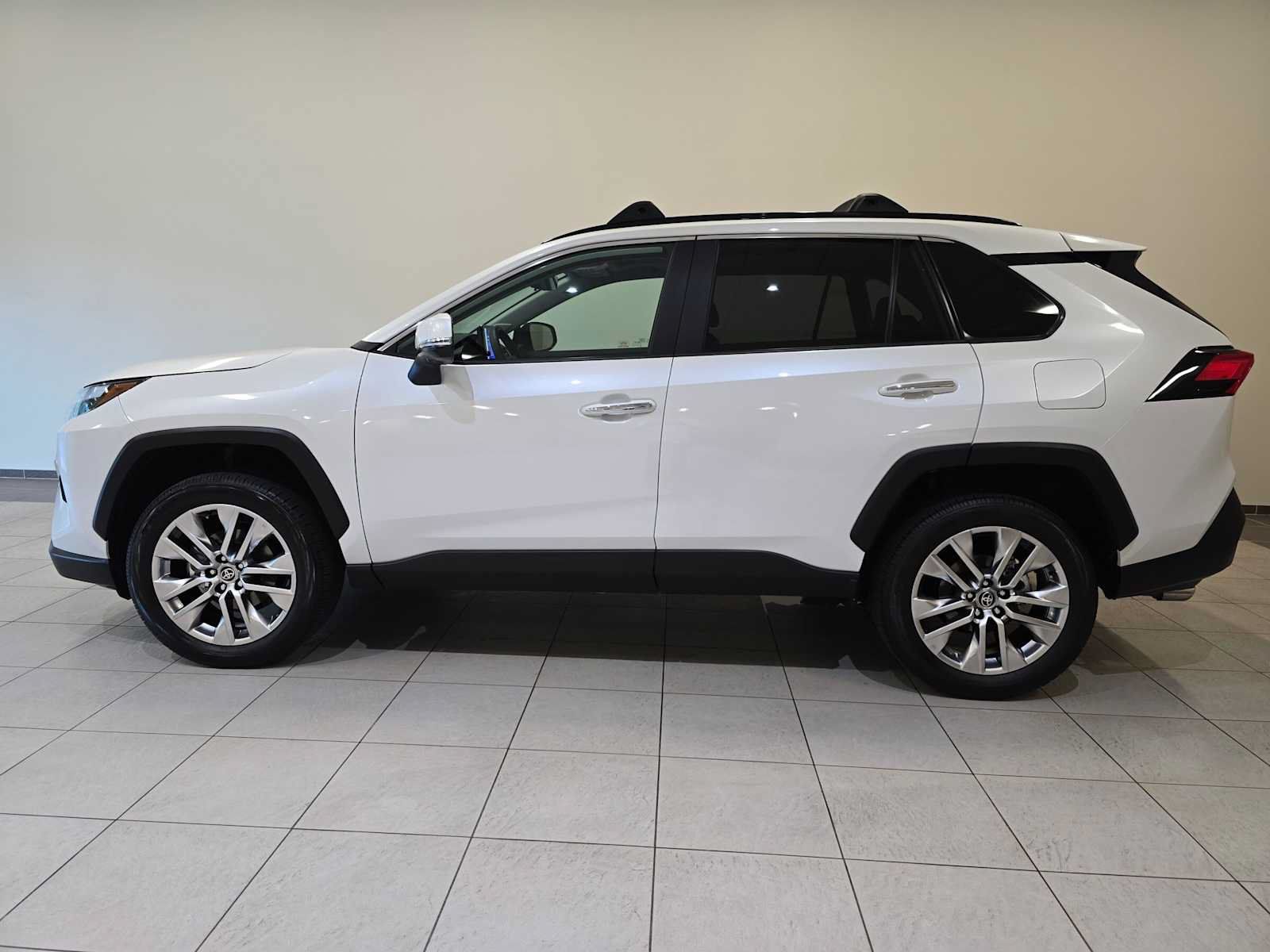Certified 2025 Toyota RAV4 Limited w/ Advanced Technology Package AWD/4WD image 3