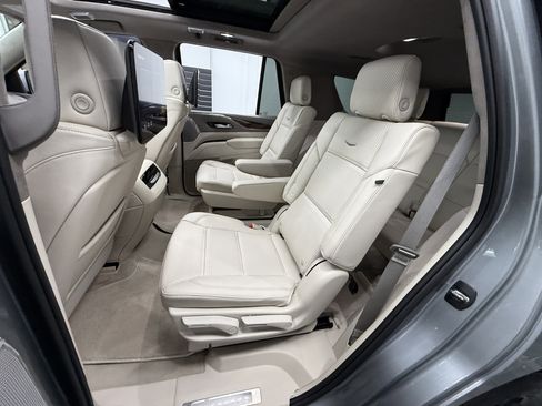 Used 2024 Cadillac Escalade Sport Platinum image 25