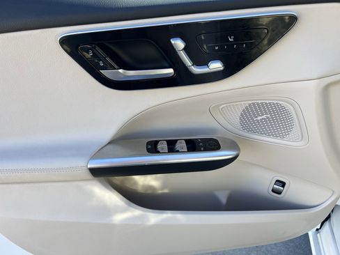 Used 2024 Mercedes-Benz C 300 C 300 image 14