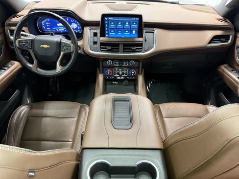 Used 2023 Chevrolet Tahoe High Country w/ Advanced Technology Package AWD/4WD image 18