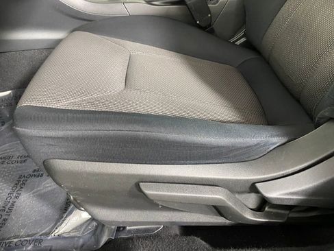 Used 2021 Subaru Crosstrek 2.0i image 9