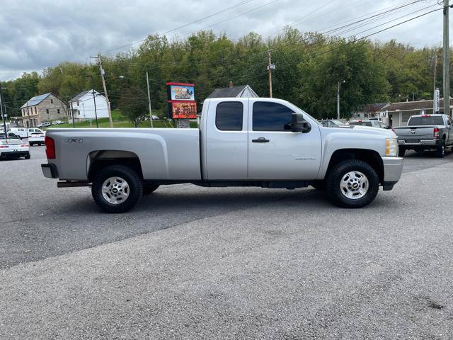 Used 2011 Chevrolet Silverado 2500 LT AWD/4WD image 9