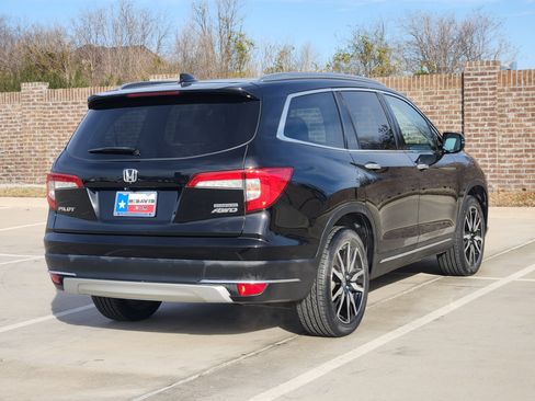 Used 2021 Honda Pilot Touring image 6