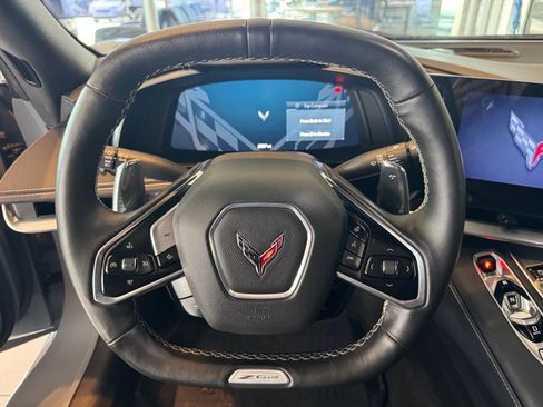 Used 2024 Chevrolet Corvette Z06 RWD image 8