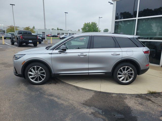 Certified 2023 Lincoln Corsair AWD w/ Equipment Group 101A image 4