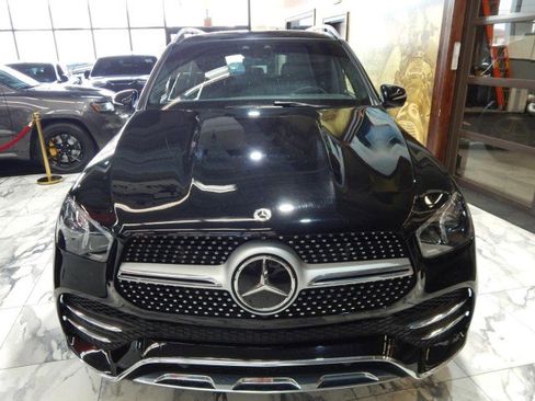 Used 2022 Mercedes-Benz GLE 450 4MATIC image 3
