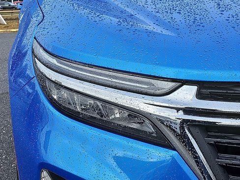 Used 2024 Chevrolet Equinox LT image 9