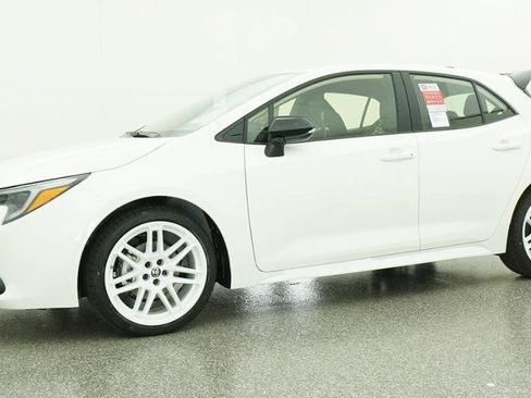 New 2026 Toyota Corolla SE image 9