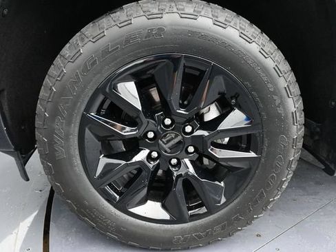Used 2024 Chevrolet Silverado 1500 RST AWD/4WD image 22