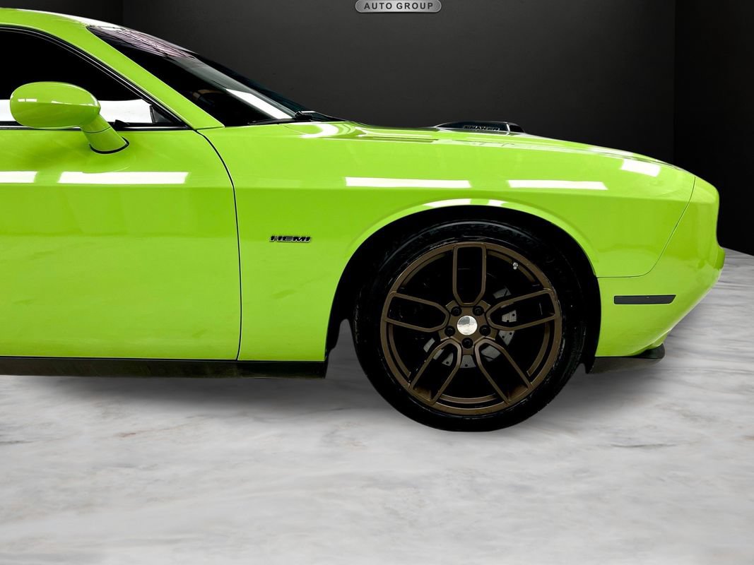 Used 2015 Dodge Challenger R/T Plus RWD image 11