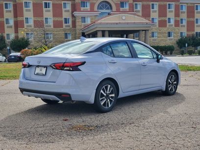New 2025 Nissan Versa SV w/ Trunk Package