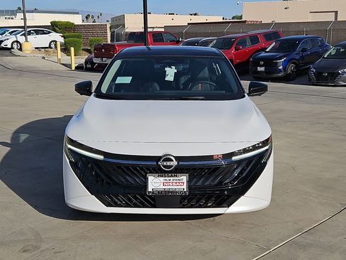New 2026 Nissan Sentra SR w/ SR Premium Package FWD image 7
