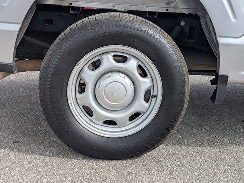 Used 2022 Ford F150 XL w/ Equipment Group 101A High RWD image 9