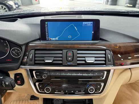 Used 2015 BMW 435i xDrive Convertible image 22