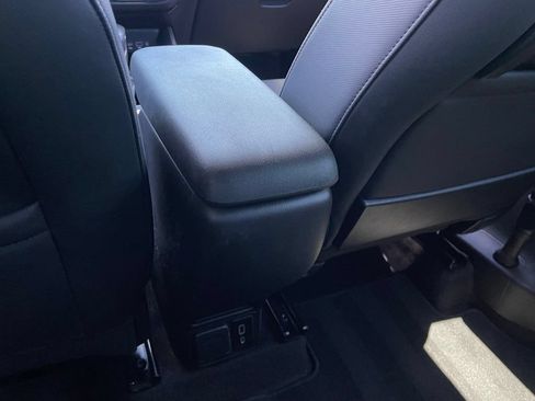 Used 2021 Chevrolet TrailBlazer RS w/ Sun and Liftgate Package FWD image 28