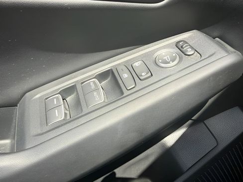 Used 2023 Honda Accord EX image 24