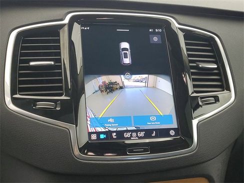 Used 2023 Volvo XC90 B6 Plus w/ Protection Package Premier image 29