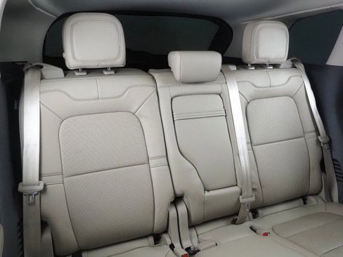 Used 2020 Lincoln Corsair Reserve w/ Equipment Group 201A image 16