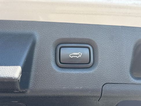 Used 2023 Hyundai Santa Fe Limited w/ Cargo Package AWD/4WD image 17