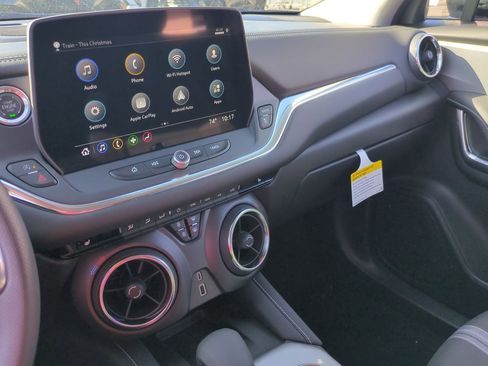 New 2026 Chevrolet Blazer LT image 13