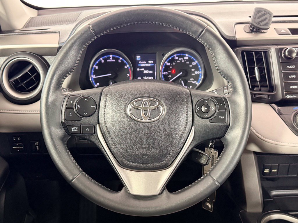 Used 2016 Toyota RAV4 XLE FWD image 13