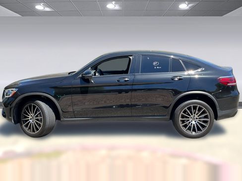 Used 2023 Mercedes-Benz GLC 300 4MATIC Coupe image 2