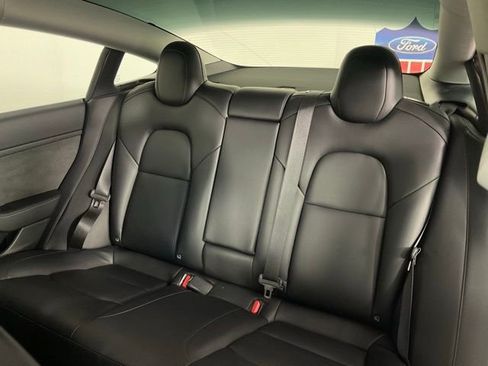 Used 2023 Tesla Model 3 Standard Range image 16