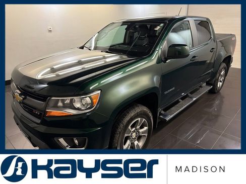 Used 2015 Chevrolet Colorado Z71 AWD/4WD image 3
