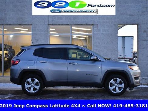 Used 2019 Jeep Compass Latitude image 3