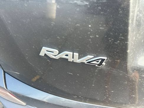 Used 2016 Toyota RAV4 Limited AWD/4WD image 9