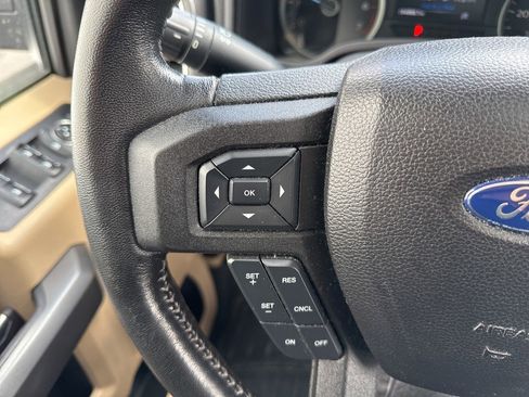 Used 2017 Ford F150 XLT w/ Equipment Group 302A Luxury image 15