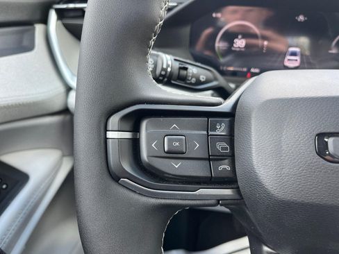 New 2026 Jeep Cherokee Laredo AWD/4WD image 17