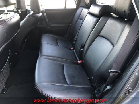 Used 2019 Toyota 4Runner TRD Off-Road Premium AWD/4WD image 20
