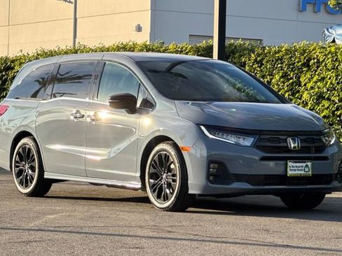 New 2026 Honda Odyssey Sport-L image 2