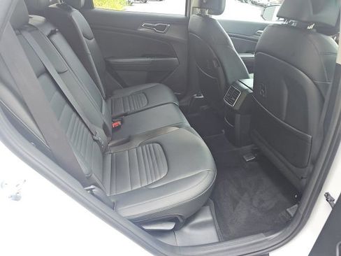 Used 2023 Kia Sportage SX FWD image 16