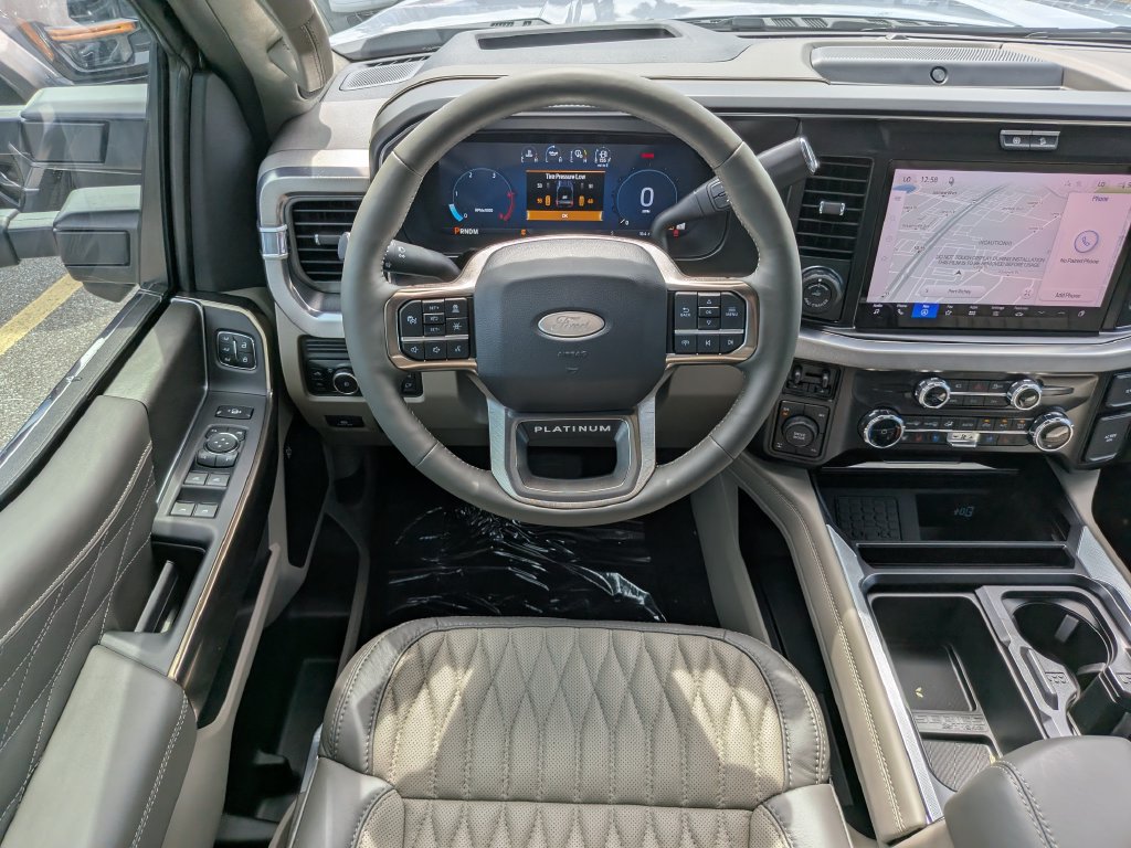 New 2027 Ford F350 Platinum w/ Platinum Plus Package AWD/4WD image 15