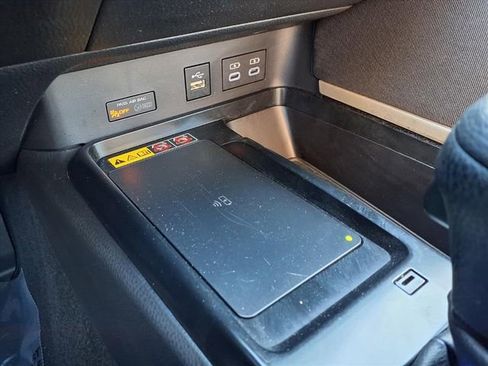 Used 2025 Toyota Camry LE image 52