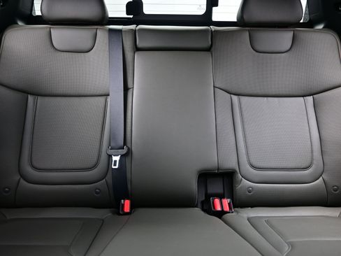 Certified 2023 Hyundai Santa Cruz Limited w/ Winter Package image 16