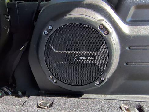 Used 2022 Jeep Wrangler Unlimited Willys image 39