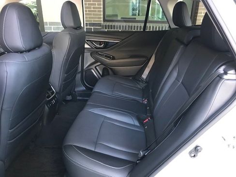 Certified 2023 Subaru Outback Limited image 7