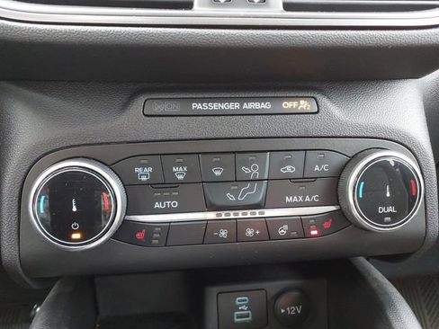 Certified 2023 Ford Escape Active AWD/4WD image 17
