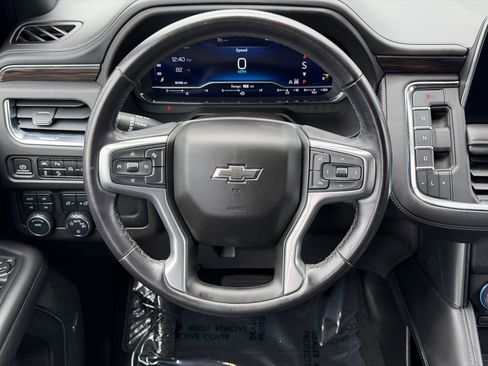 Used 2022 Chevrolet Suburban Z71 AWD/4WD image 20
