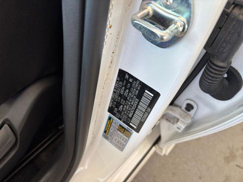 Used 2025 Kia K5 LXS image 32