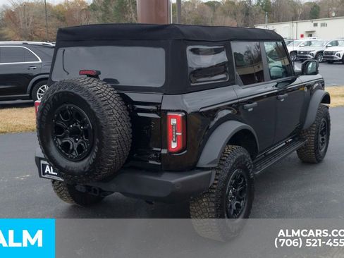 Used 2023 Ford Bronco Wildtrak image 6